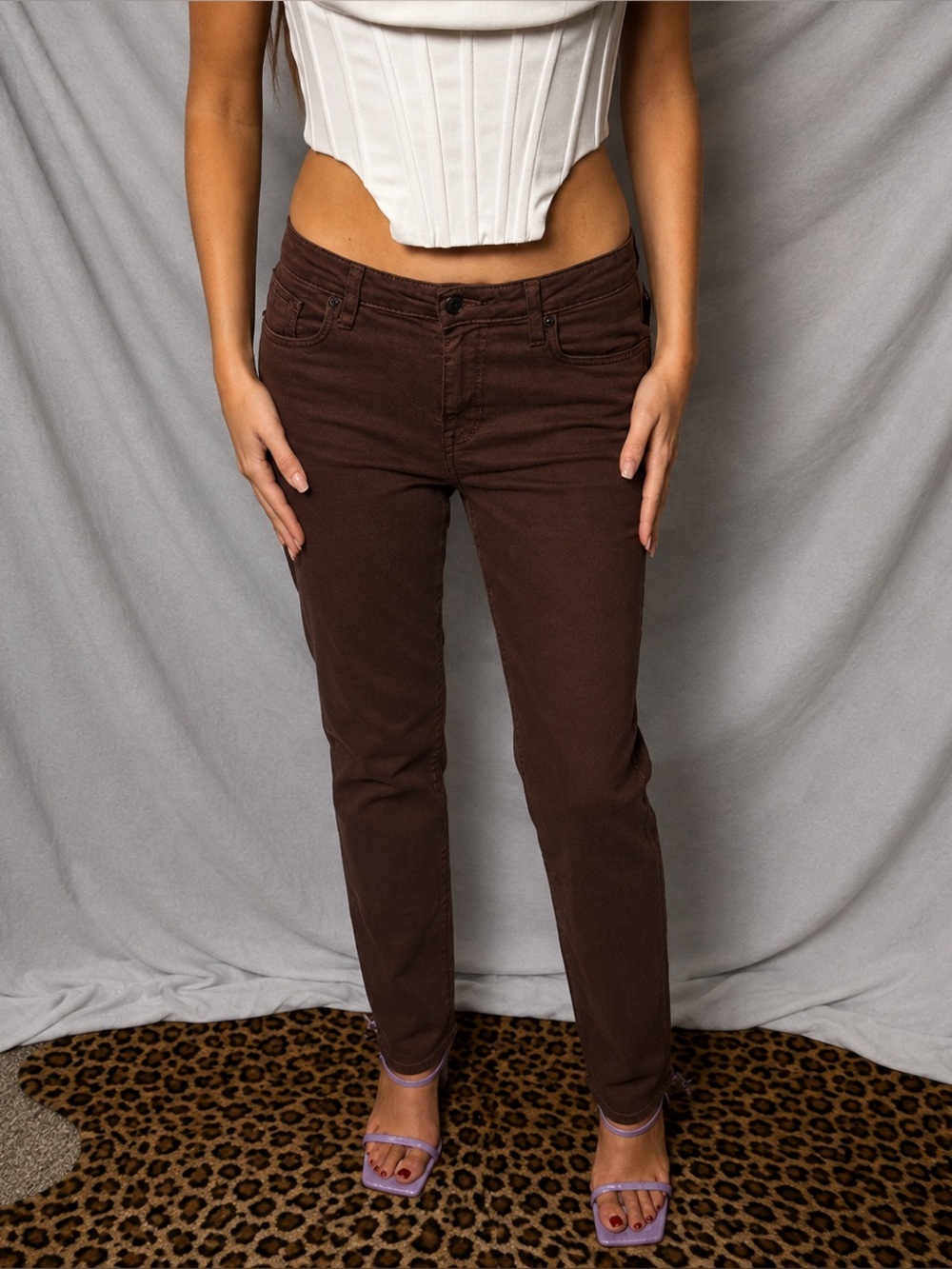 NWT Classic Brown Women's Slim Jeans